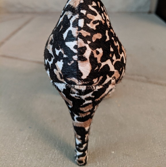 White House Black Market Heels - Picture 4 of 6